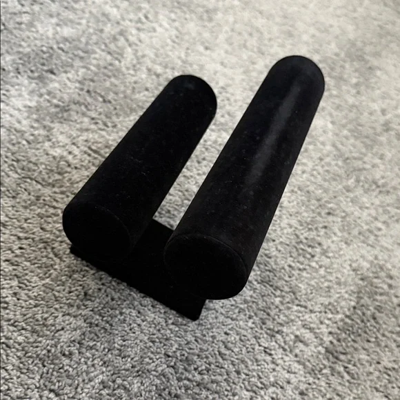 Black Velvet Jewelry Display Stand - Picture 5 of 6